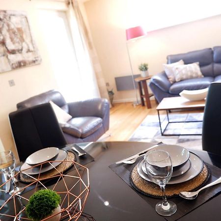 Stunning Apartment Close To Cambridge Station With Free Parking! Екстериор снимка