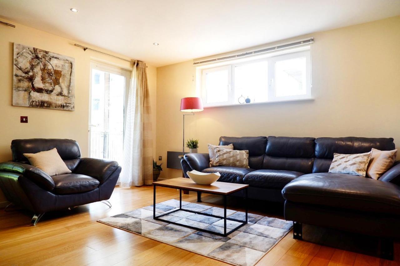 Stunning Apartment Close To Cambridge Station With Free Parking! Екстериор снимка